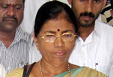 Police Dept ordered to probe 335 cases of missing girls in DK: Shakuntala Shetty